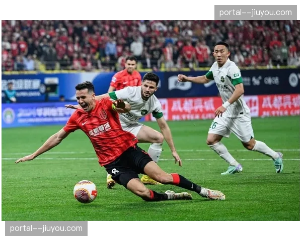 成都蓉城五球大胜背后仍失一球 防守专注度在领先后下降